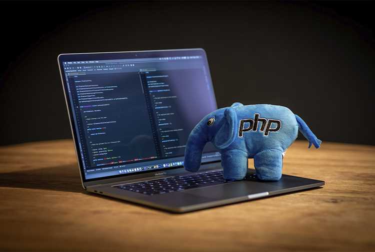 Средняя почасовая ставка PHP-разработчика по регионам России